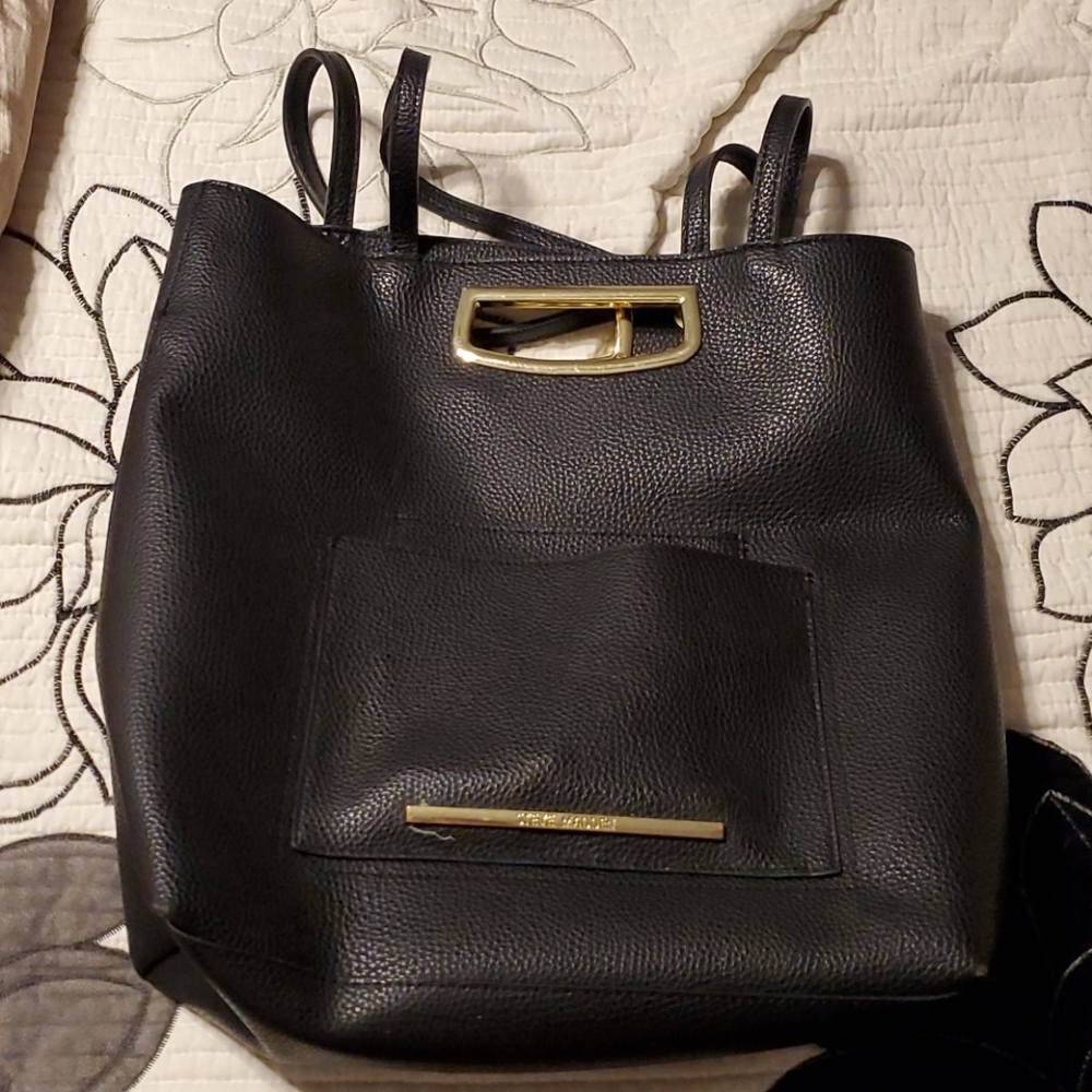 Black tote